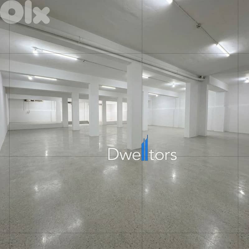Warehouse for rent in Antelias - 950 SQM - 4.2 M Height 0