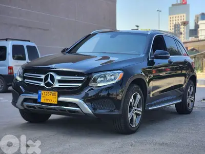 2018 GLC 300 Clean Carfax