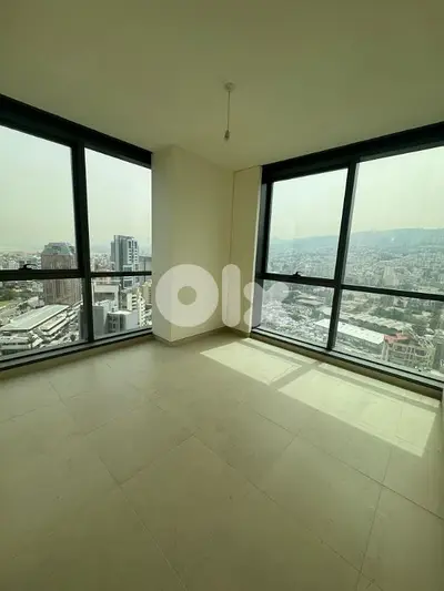 Apartment for sale in Forty Four Tower 450,000$ شقة بطابق عالي