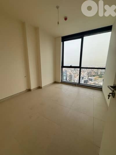 Apartment for sale in Forty Four Tower 450,000$ شقة بطابق عالي