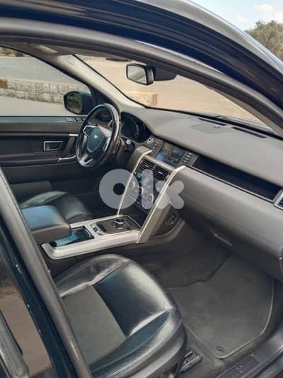 Land Rover Discovery Sport 2017 Ajnabe 7 Seats