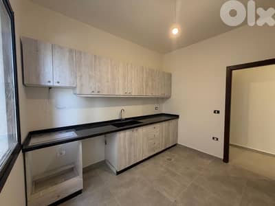 Apartment for Sale in Douar – 150 sqm with Terrace شقة للبيع في دوار