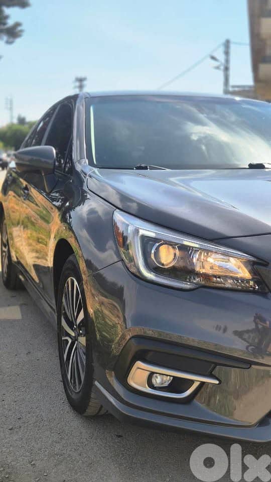 Subaru Legacy 2018 0