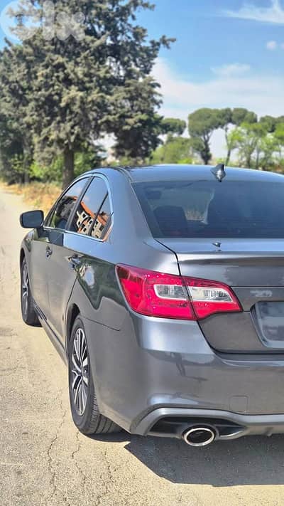 Subaru Legacy 2018
