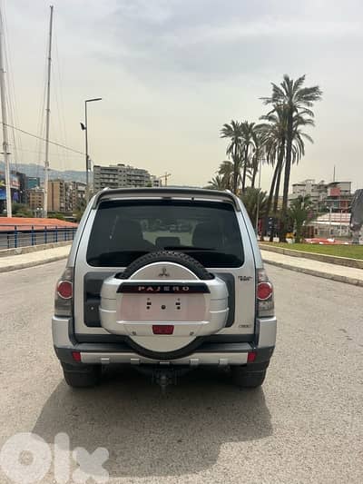 Mitsubishi Pajero GLS 2007 From Company source