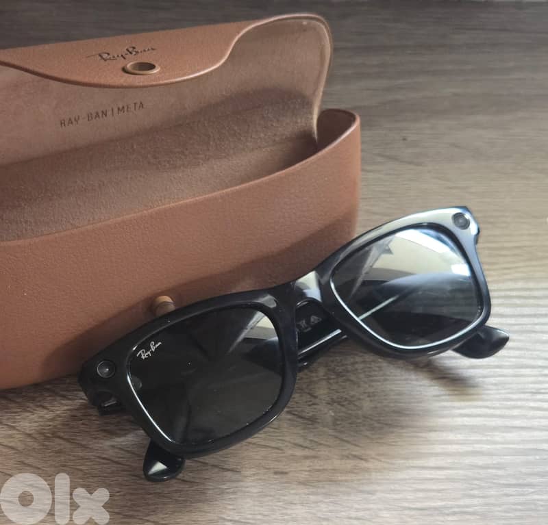 Ray-Ban Meta Sunglasses - Smart glasses - including case charger 5
