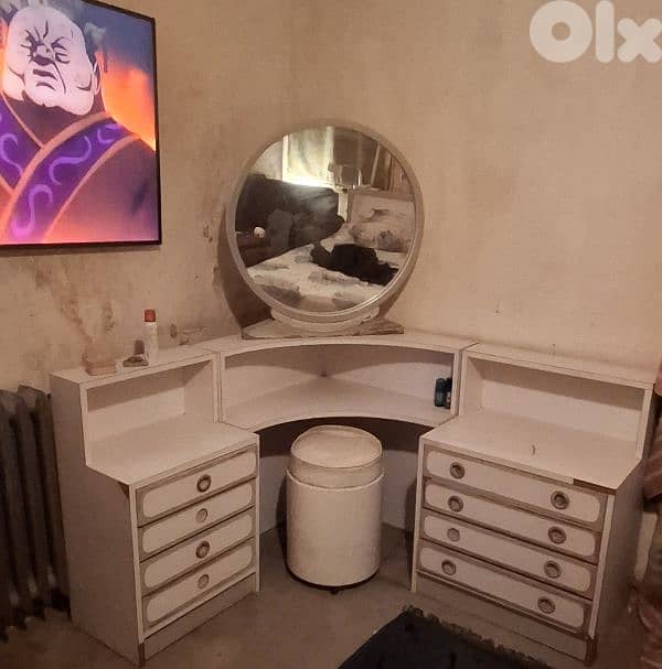 USED BEDROOM خشب سنديان 1