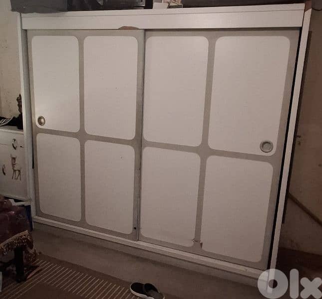 USED BEDROOM خشب سنديان 3