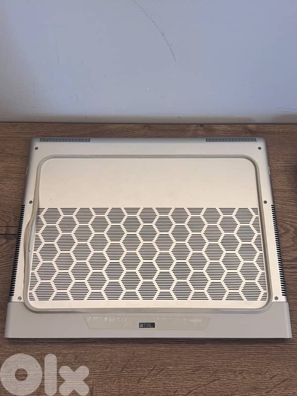 alienware x16 r1 4