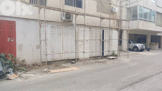 L19676 Shop & Warehouse For Sale in Dekweneh