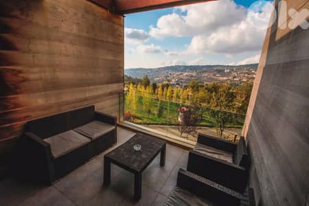 L10404 Chalet For Rent In Fakra, Red Rock