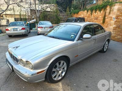 Jaguar XJ 2004