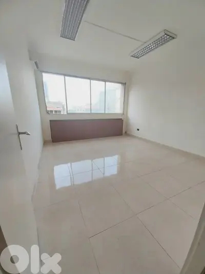 50 Sqm | Office For Rent In Horch Tabet