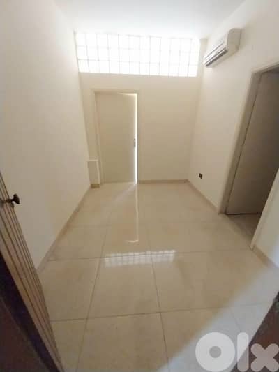 50 Sqm | Office For Rent In Horch Tabet
