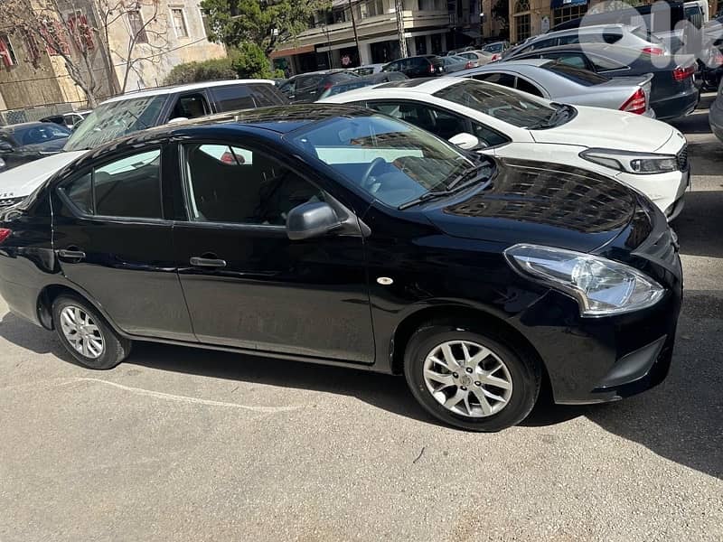 Nissan Sunny 2022 0
