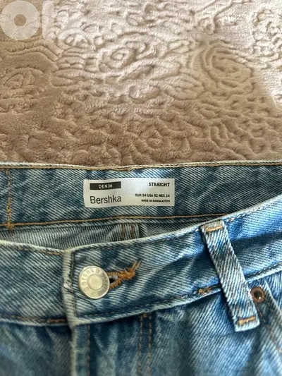 Bershka Straight jeans