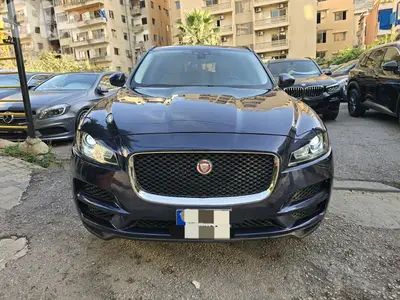 Jaguar F-Pace 2018 25T AWD