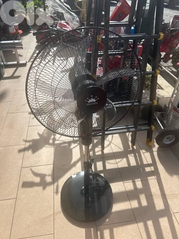 NEW FAN 18 INCH 0