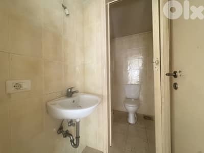 Shop For rent in JDEIDEH MQOA42 محل للإيجار في الجديدة
