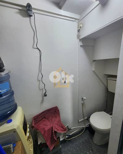 Shop for sale in Burj Hammoud JT54 محل تجاري للبيع في برج حمود