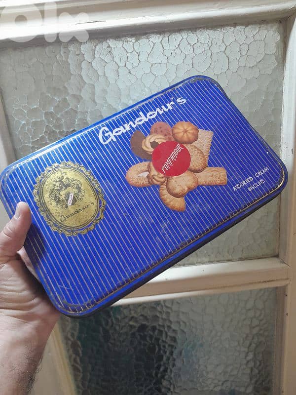 tin box ghandour. 0