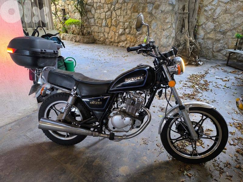suzuki 125 gn 0