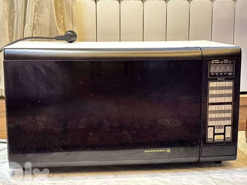 microwave  and grill kelvinator 0