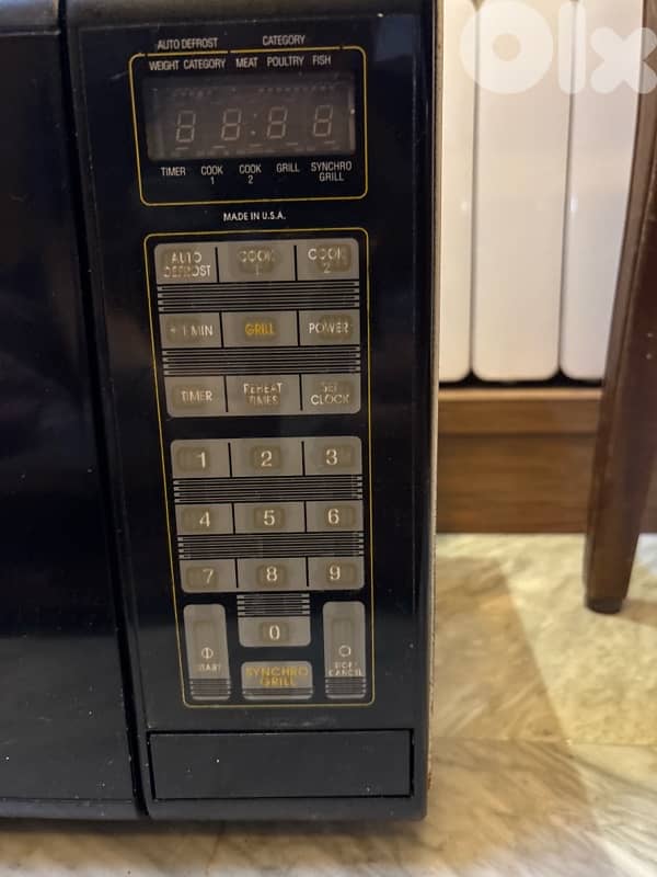 microwave  and grill kelvinator 1
