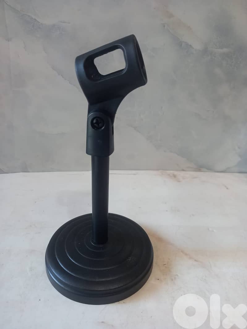 desktop microphone stand designed for podcasts . . . 0