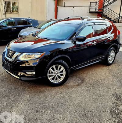 NISSAN ROGUE SV PLUS AWD 2018 MINT CONDITION