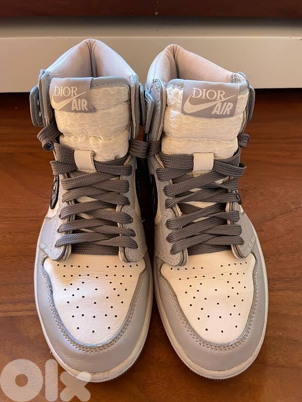 Dior x Air Jordan 1 High OG 8