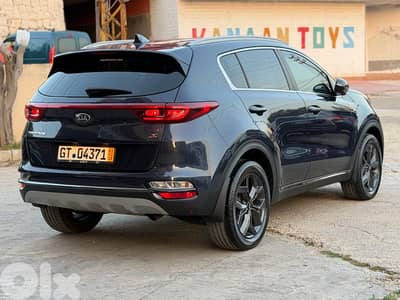 Kia Sportage 2020 S 4wd super clean