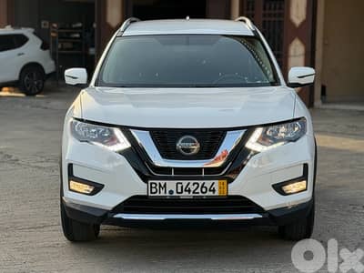 Nissan Rogue 2018 SV 4wd super clean