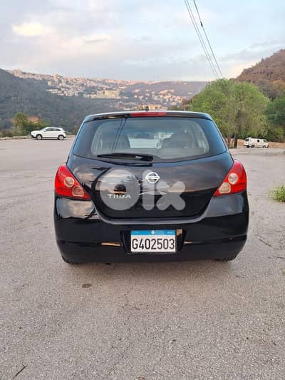 Nissan Tiida 2006