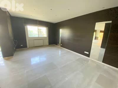 Apartment for sale in Biyada/ Garden/ Spacious