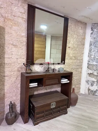 console wood