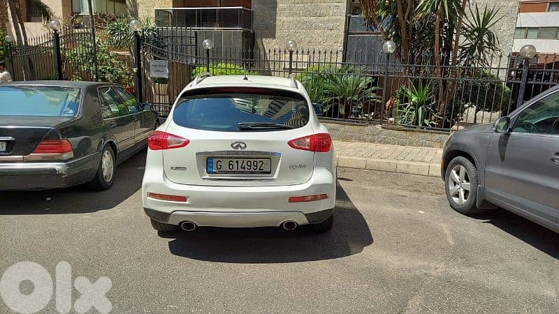 Infiniti Qx series 2017 0