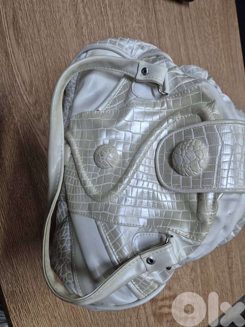 White Leather Handbag 0