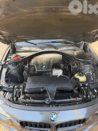 BMW 3-Series 2012