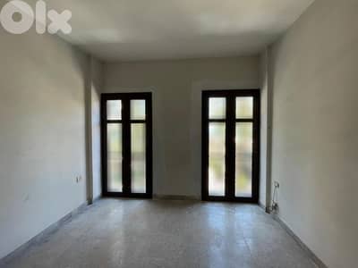 RWK266EN - Prime Location Office for Rent in The Heart of Jounieh