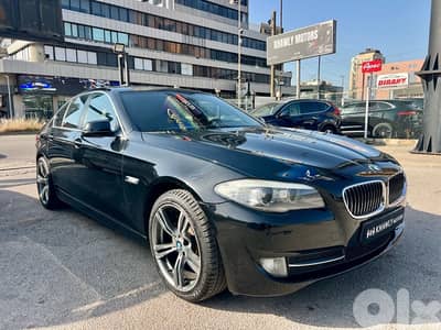 BMW 523 Full options!!