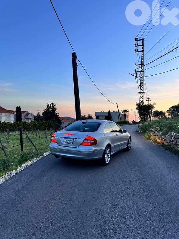 Mercedes-Benz CLK-Class 2006 0
