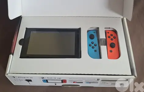 MODDED Nintendo Switch / 128 GB SD