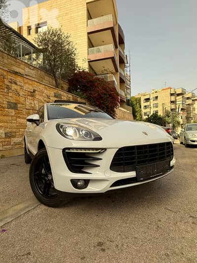 Porsche Macan 2016