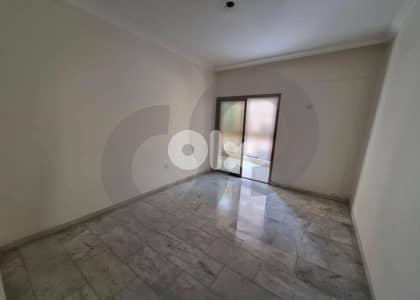 Well-Maintained, Tallet el Khayat, Beirut/تلة الخياط REF#MO136200