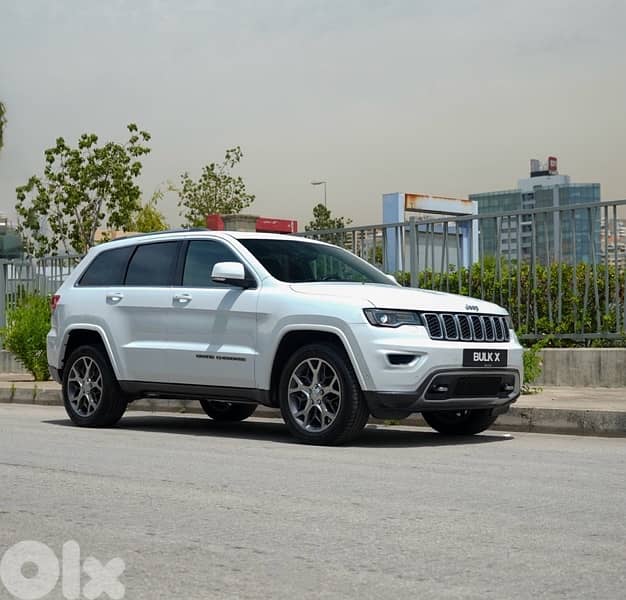 Grand Cherokee STERLING EDITION  !!  2018 MY - Led Lights - 0 Accident 0
