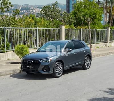 Audi Q3 45 TFSI - S-Line - Panoramic Roof - CLEAN CARFAX !!!