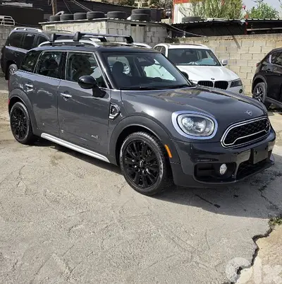 MINI Cooper Countryman ALL4S 2019 MINT CONDITION MINI Cooper Countryman ALL4S 2019 MINT CONDITION