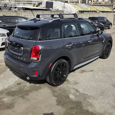 MINI Cooper Countryman ALL4S 2019 MINT CONDITION