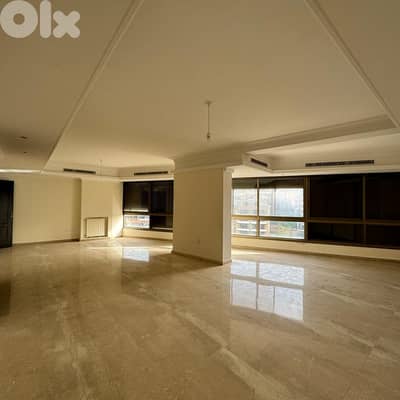 255sqm Apartment For Sale in Hazmieh - شقة 255م للبيع في الحازمية